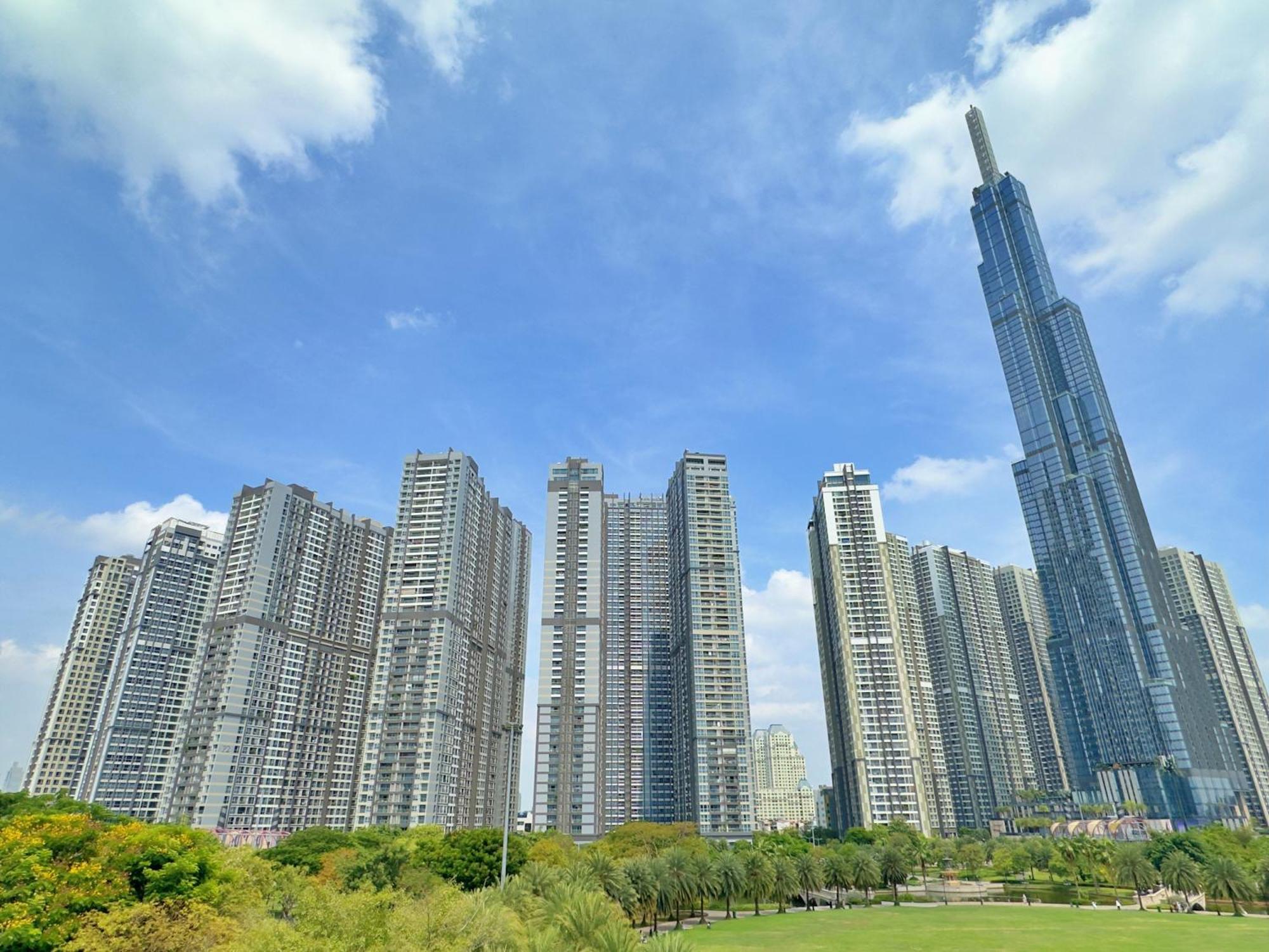 Vinhomes Central Park - Serviced Apartments Rental Ltd Ho Chi Minh-stad Buitenkant foto